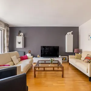 https://veeve-village-vision.fr-paris.fr